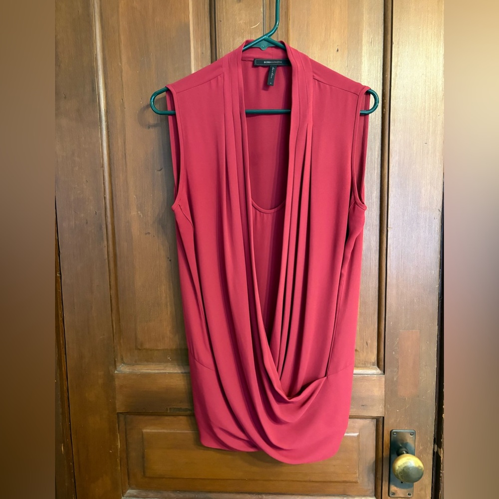 BCBGMAXAZRIA burgundy top - size M